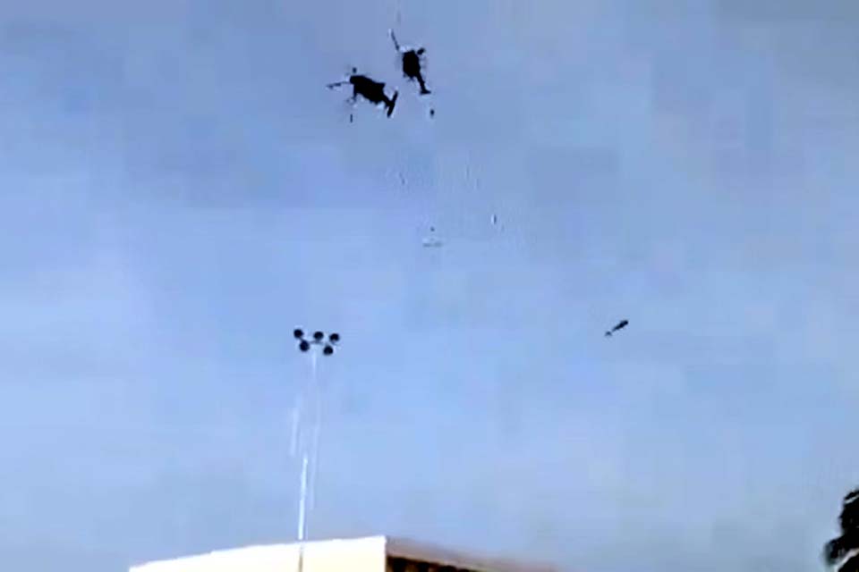 Helicópteros se chocam no ar e 10 ocupantes morrem na Malásia; Veja vídeo