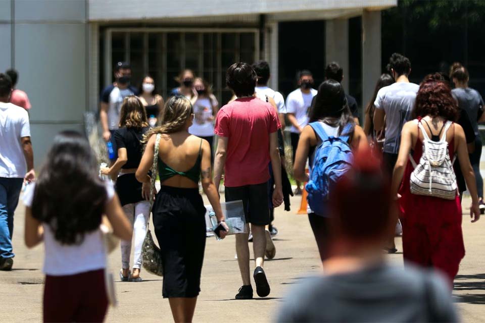 Plataforma reúne benefícios para estudantes ingressarem em faculdades