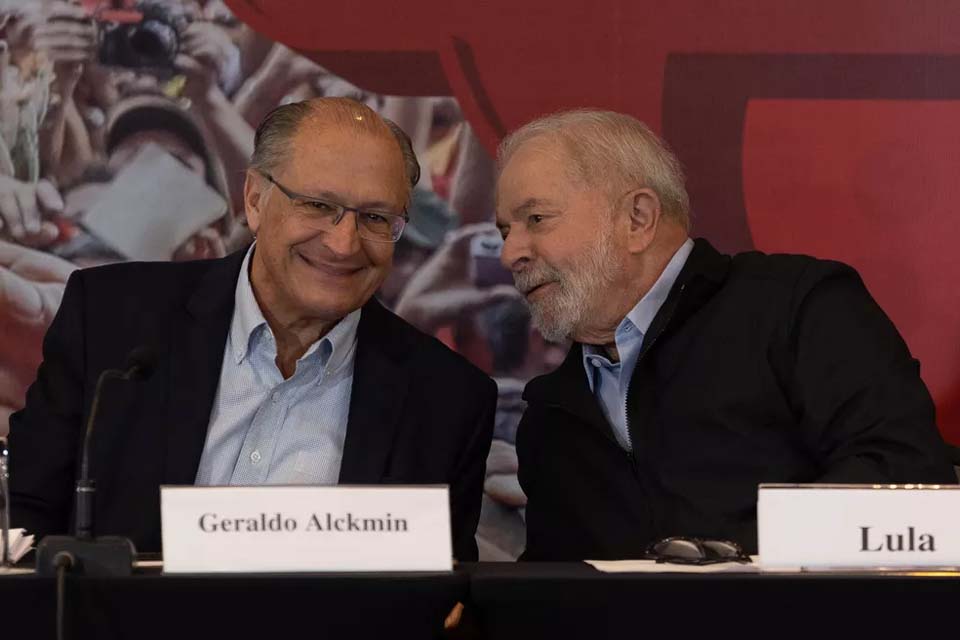 PT e partidos aliados lançam esboço do plano de governo Lula-Alckmin em SP