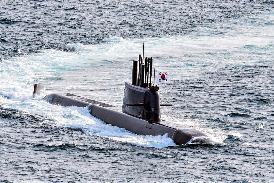 Coreia do Sul e EUA fazem exercícios com submarino de propulsão nuclear