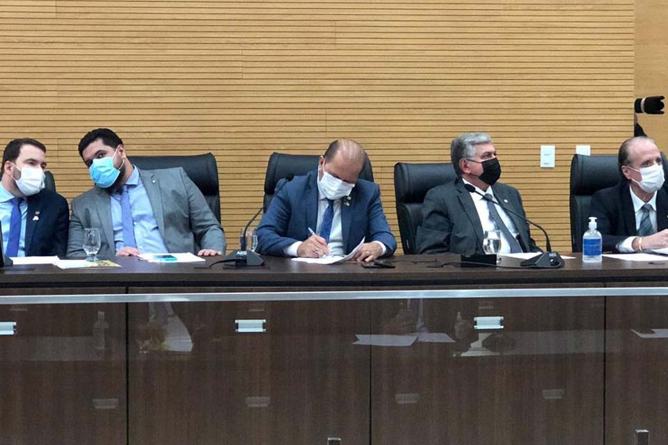 Papel do Parlamento na construção de justiça social é destacado pelo MP em abertura do Ano do Legislativo