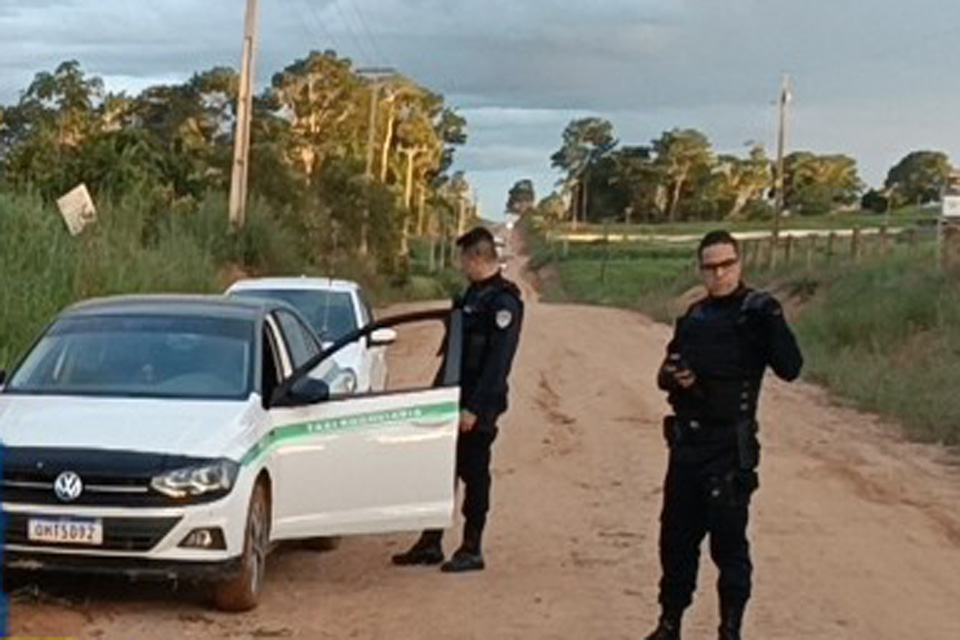 Taxista de Presidente Médici tem carro roubado na Linha Santa Rita em Ji-Paraná