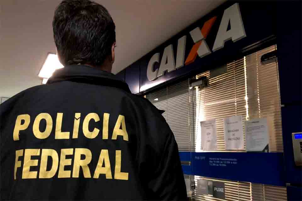 Polícia Federal faz operação contra fraudes na Caixa Econômica