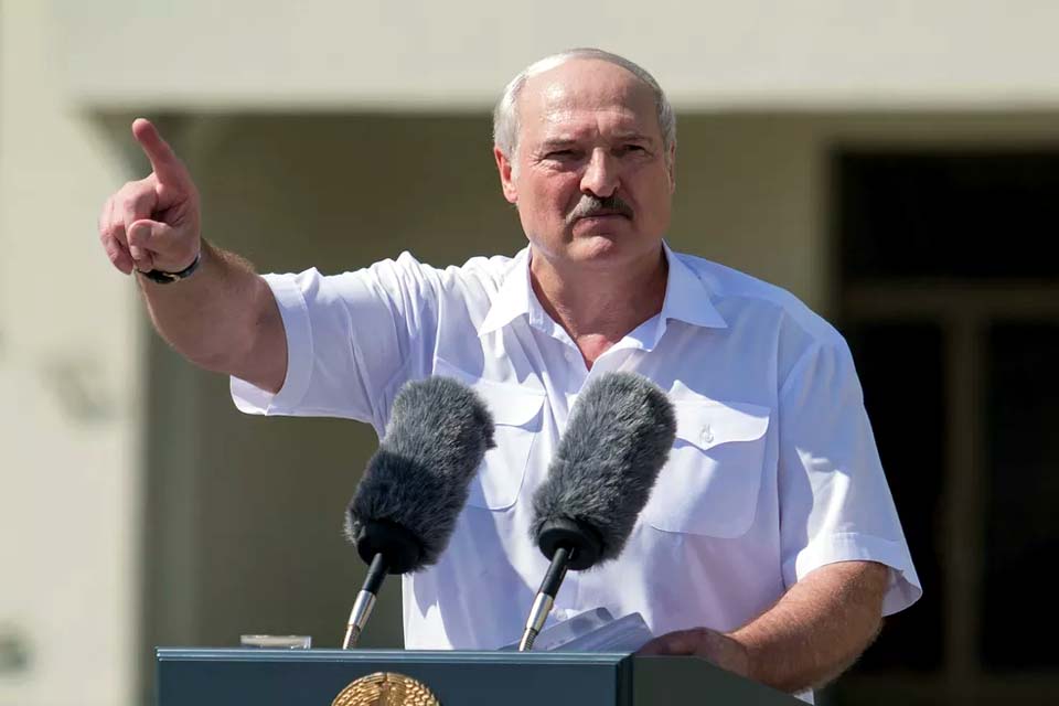 Presidente de Belarus é declarado persona non grata pelos países bálticos