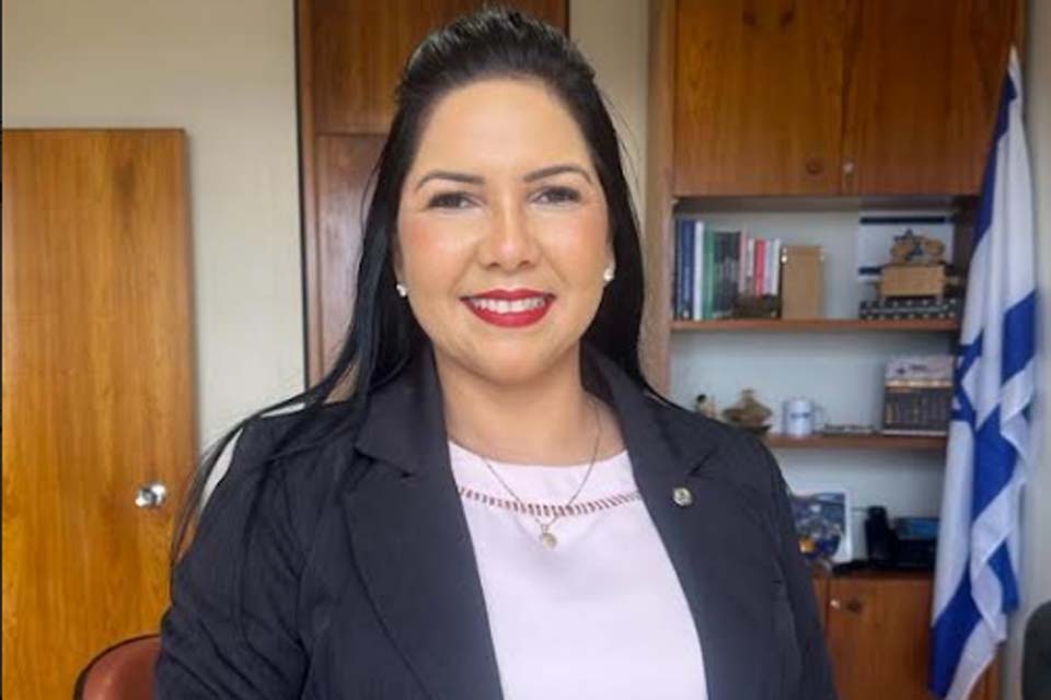 Deputada Cristiane Lopes Celebra Aprovação de Emendas Orçamentárias para a Educação em 2024