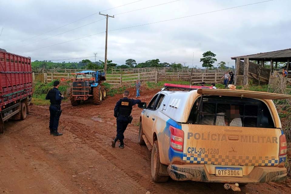 Polícia Militar de Gov. Jorge Teixeira recupera gado furtado na linha 617