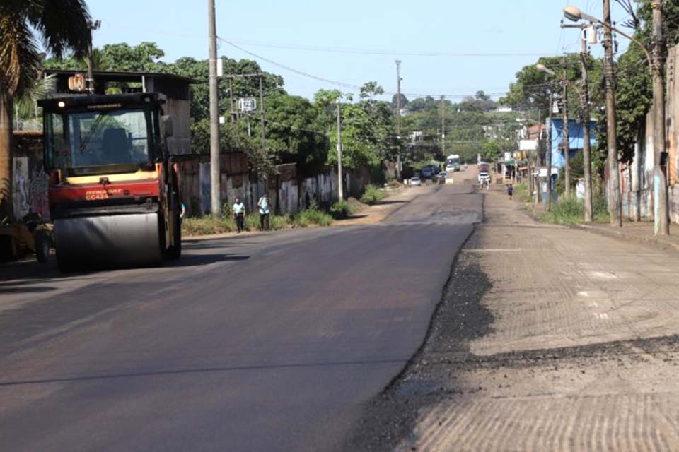 Rua Euclides da Cunha é recapeada pela Prefeitura de Porto Velho