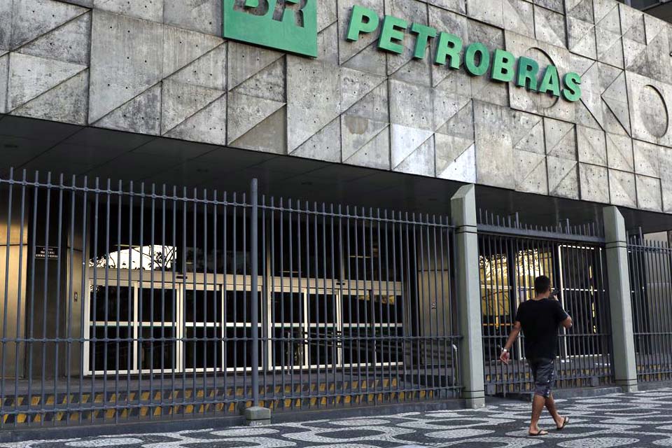 Petrobras cria grupo de trabalho para apurar denúncias de assédio