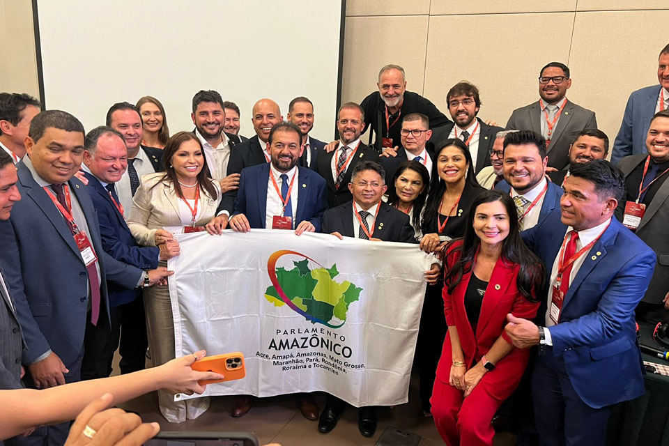 Laerte Gomes é eleito presidente do Parlamento Amazônico durante Conferência da Unale