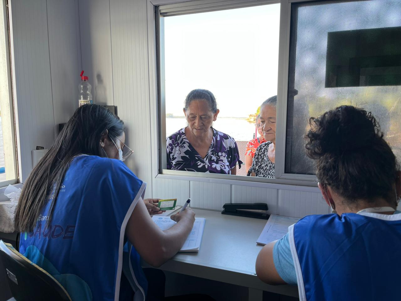 Barco Saúde realiza mais de 700 atendimentos em São Carlos; serviços na comunidade continuam nesta terça-feira (25)