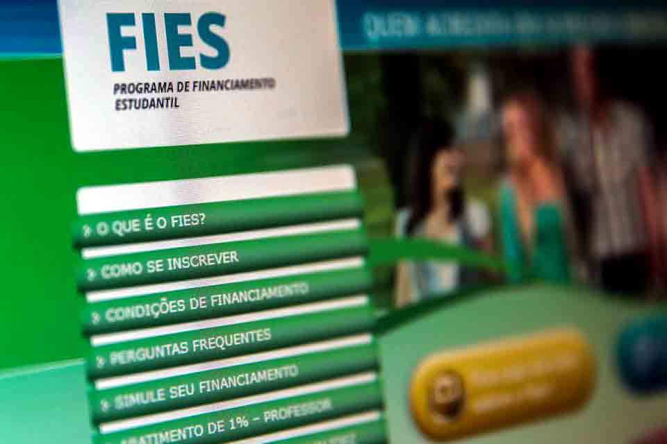 Governo autoriza integralização de cotas no fundo garantidor do Fies