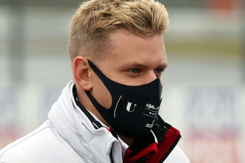 Mick Schumacher, filho de Michael, correrá pela Haas na F1 em 2021