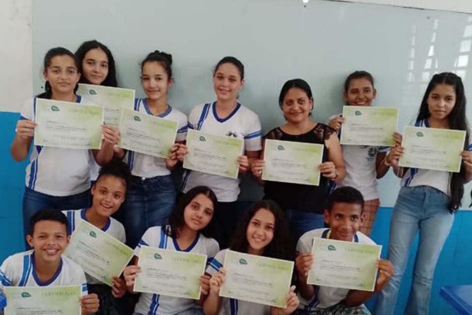 Alunos de Jaru Uaru são classificados para a fase nacional da Olimpíada Brasileira de Saúde e Meio Ambiente