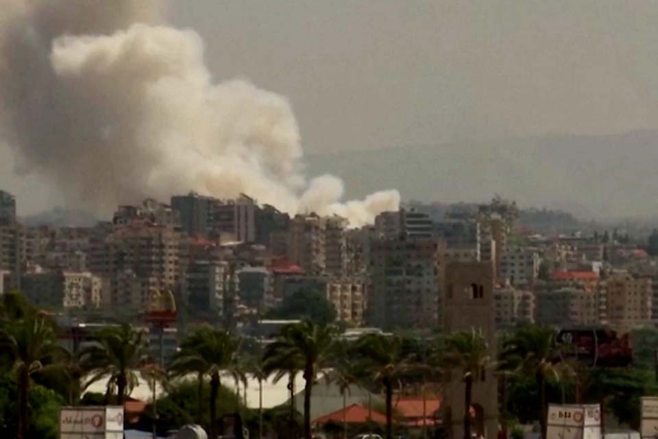 Israel emite ordens de evacuação para o Centro de Beirute pela primeira vez em meio a negociações para cessar-fogo