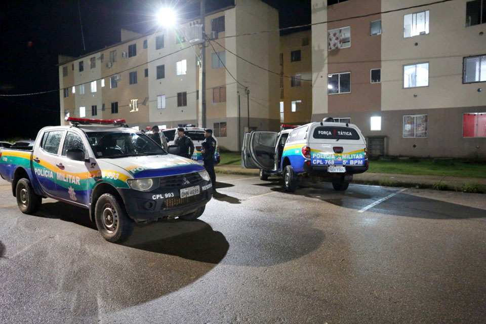 Professora tem carro roubado por bandidos armados no bairro Três Marias 