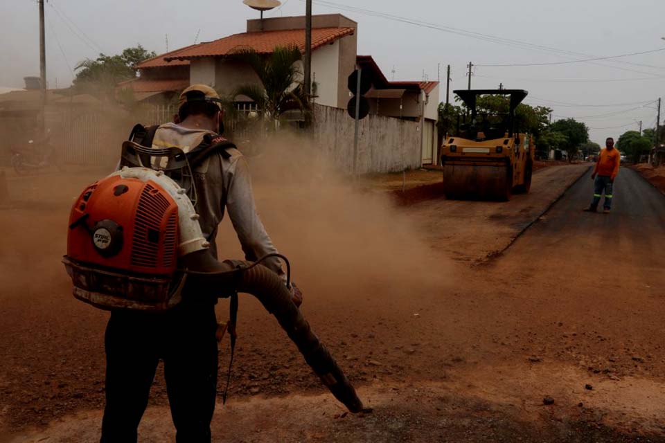 Obras de asfaltamento são executadas e fiscalizadas pelo Governo do Estado