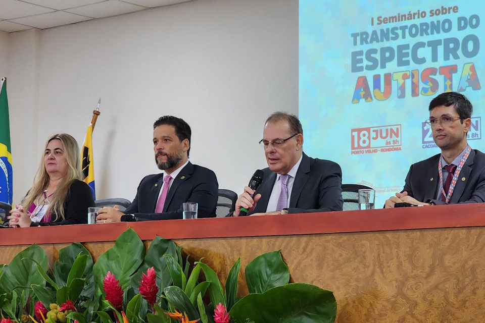 Deputado Delegado Camargo participa do I Seminário sobre o TEA em Porto Velho