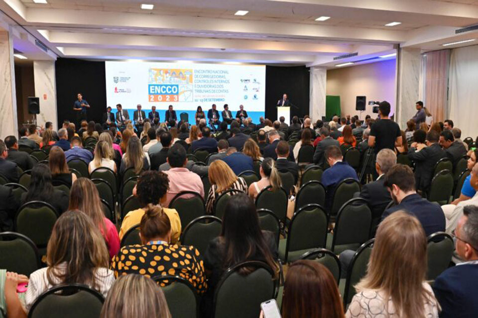 TCE-RO participa de Encontro de Corregedorias, Ouvidorias e Controles Internos dos TCs