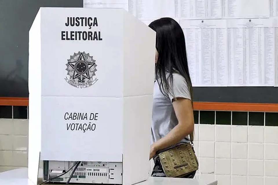 Número de eleitores no exterior cresce 39%, diz Tribunal Superior Eleitoral