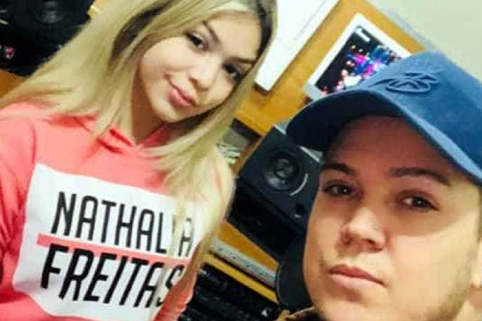 Pai de MC Melody desmente que é trans e mostra mãe da cantora