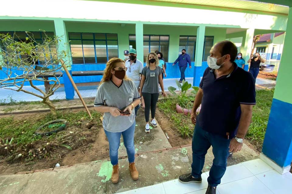 Deputado Laerte Gomes confirma recursos para atender Escola Família Agrícola Vale do Guaporé