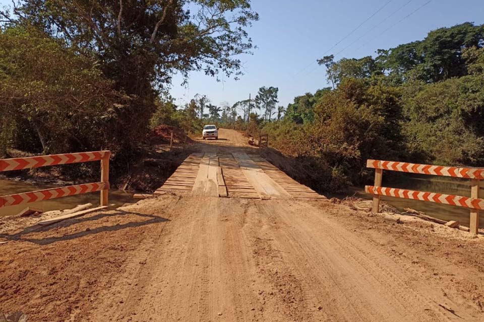 Governo conclui obras na ponte da RO-135 no Rio Colorado, em Alta Floresta do Oeste