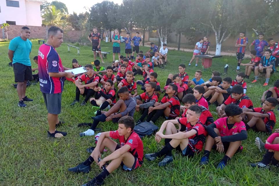 Torneio de Futebol de Férias realizado pela WS Associação Cultural acontece neste sábado em Jaru