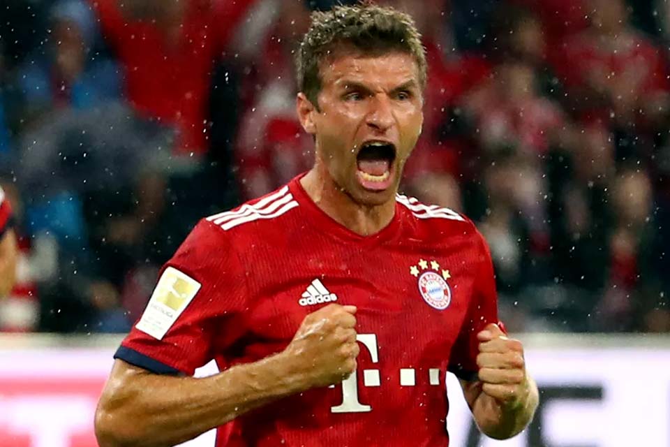 Thomas Müller celebra 20 anos no Bayern, seu único clube: 