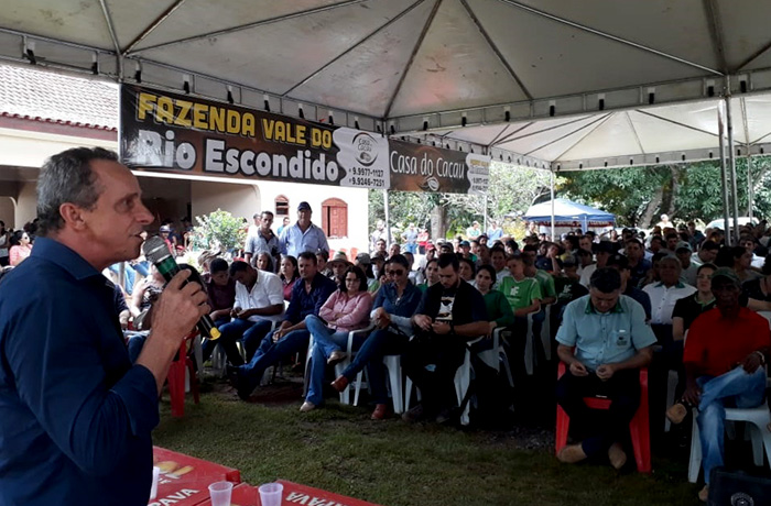 Lazinho da Fetagro propõe criação do dia estadual do cacau, como incentivo à cadeia produtiva