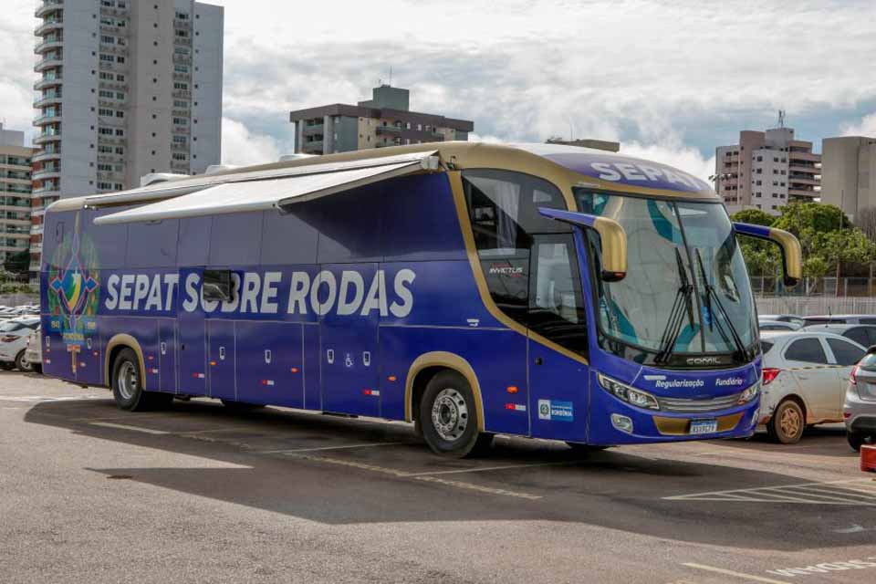 Governo entrega ônibus moderno destinado a atendimentos itinerantes de regularização de terras em Rondônia