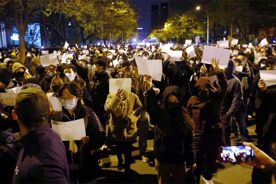 Pequim reafirma que política de Covid Zero é 'um sucesso', apesar de protestos