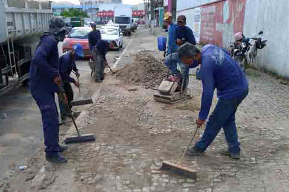 Prefeitura amplia frentes de tapa buracos no município