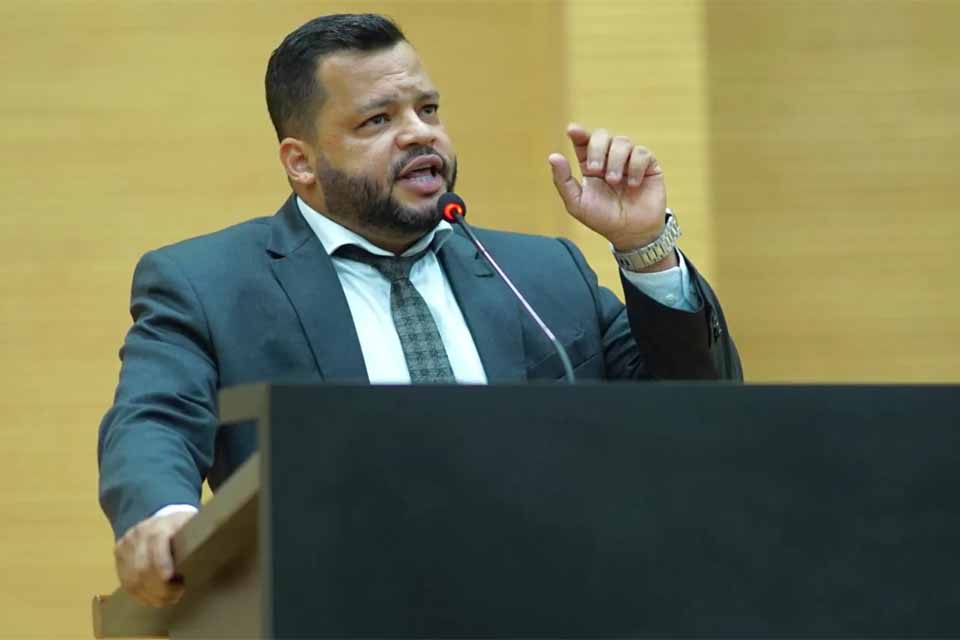 Deputado Edevaldo Neves repudia ataque a viatura da Polícia Militar em Porto Velho