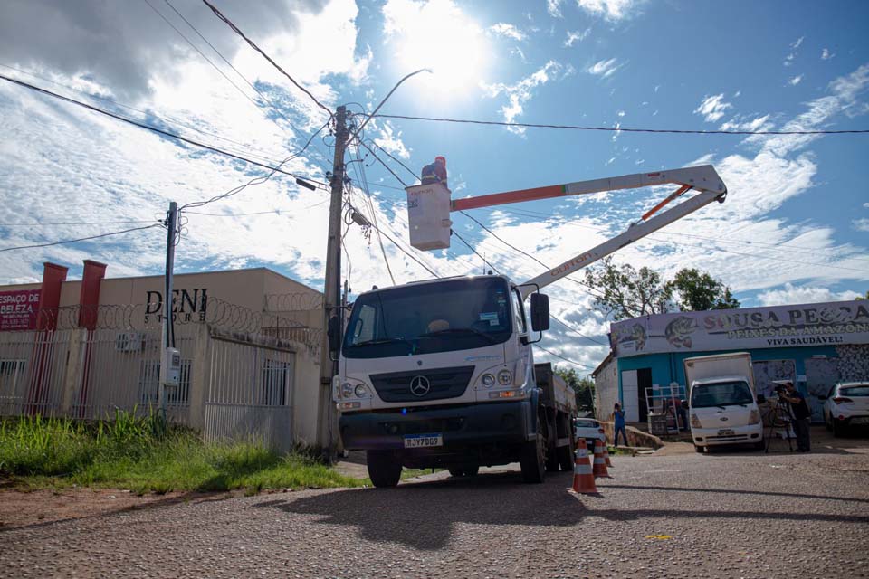 Mais de 80% das lâmpadas do bairro Nacional já foram substituídas por LED