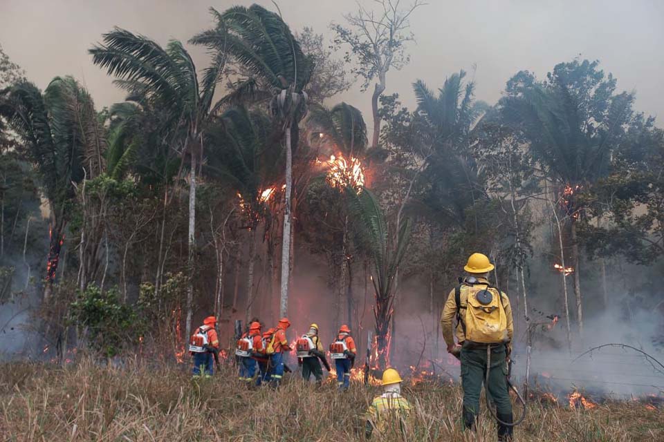 Reforço conjunto das forças de seguranças eliminam grandes focos de incêndios criminosos em Rondônia