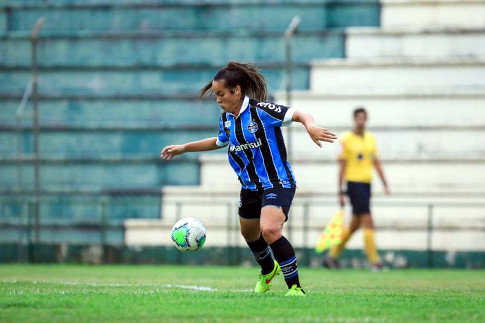 Atleta campeã estadual de futsal de Rondônia é contratada pelo Grêmio do Rio Grande do Sul