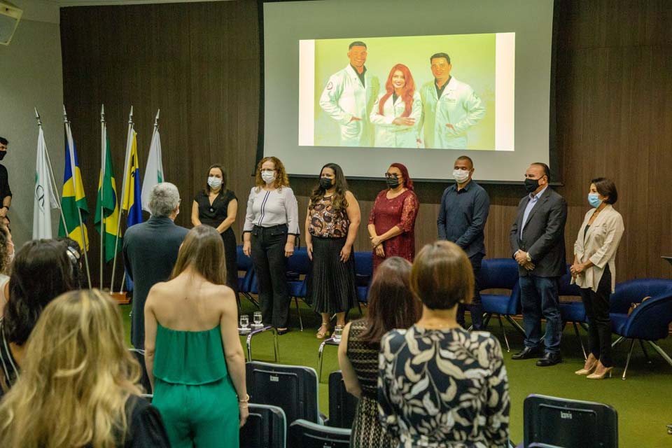 Programa de Residência Médica da Maternidade Municipal Mãe Esperança forma três novos especialistas