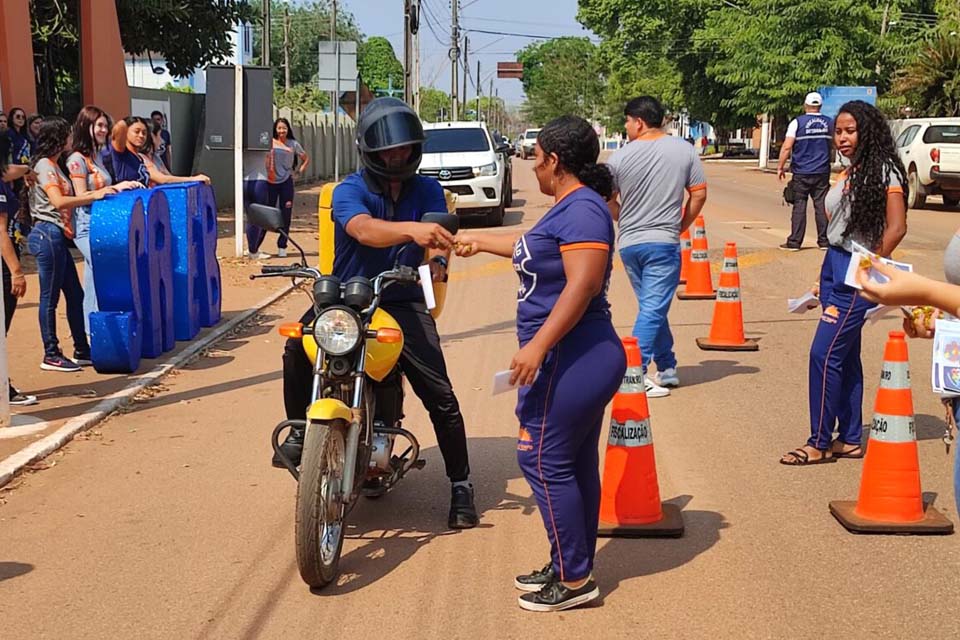 Escolas da Rede Estadual de Guajará-Mirim e Nova Mamoré potencializam mobilização para o Saeb