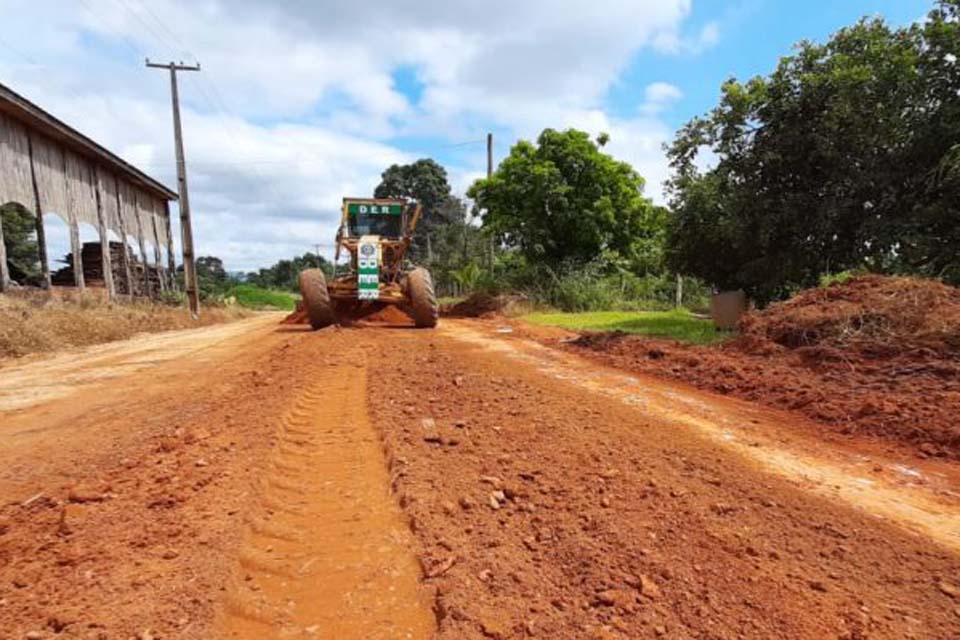 DER inicia obras de manutenção na rodovia 475, que liga o município ao distrito Rondominas