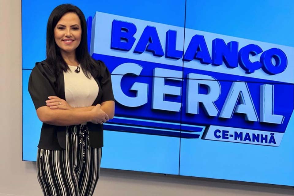 Apresentadora da Record vai às lágrimas ao revelar abuso