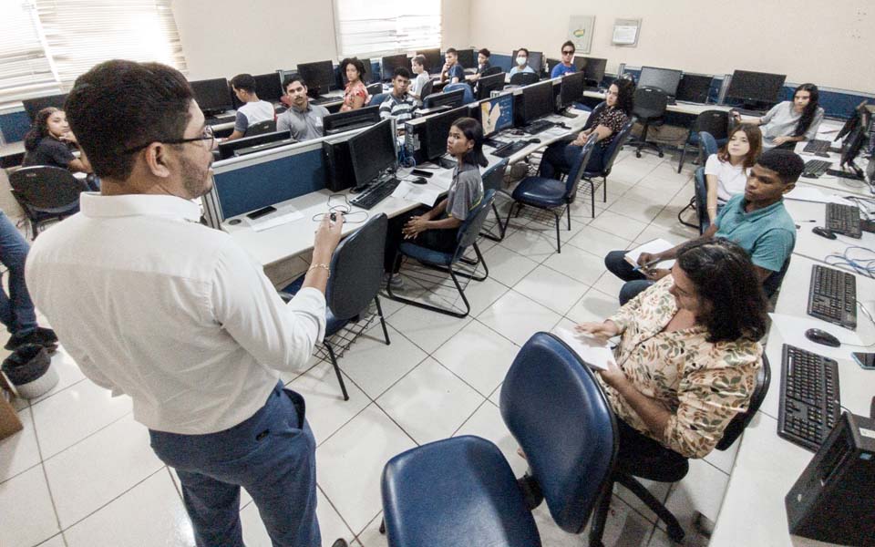 Aberta oficina de Informática Básica na Escola do Legislativo