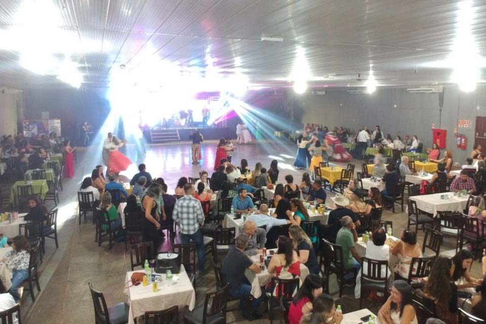 Cacoal: Assdaco comemora sucesso de bailão gaúcho beneficente
