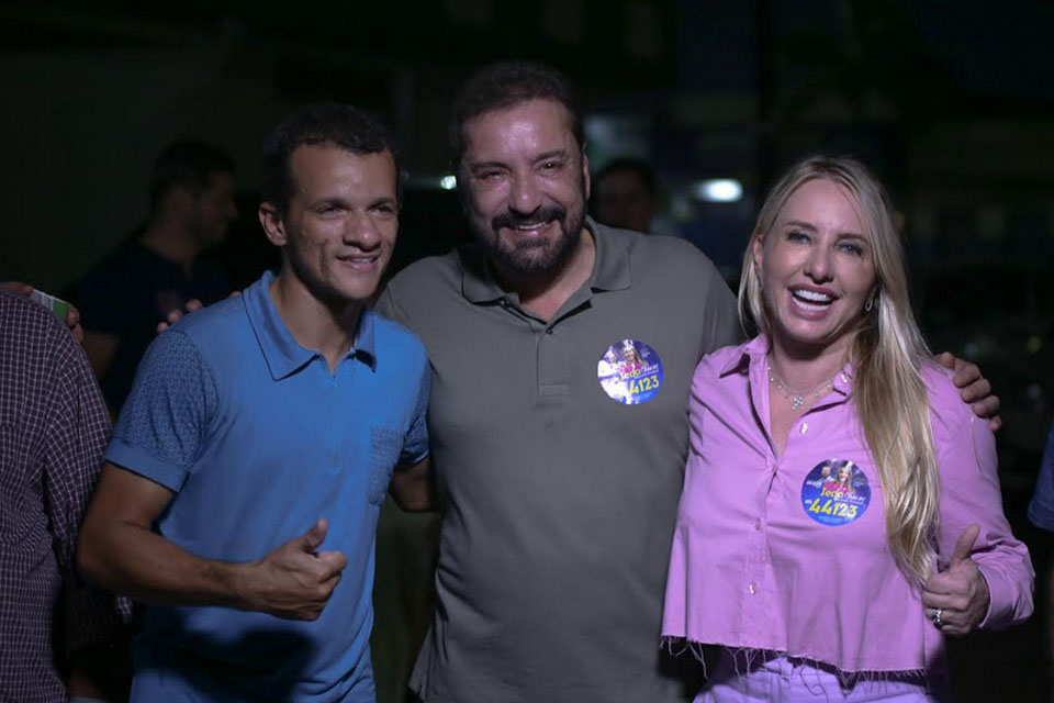 Candidata a deputada estadual Ieda Chaves inicia campanha eleitoral com “adesivaço” e encontro com apoiadores 