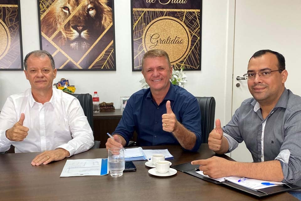 Em visita ao Deputado Luizinho Goebel, prefeito Edinho da Rádio reivindica recursos para Colorado