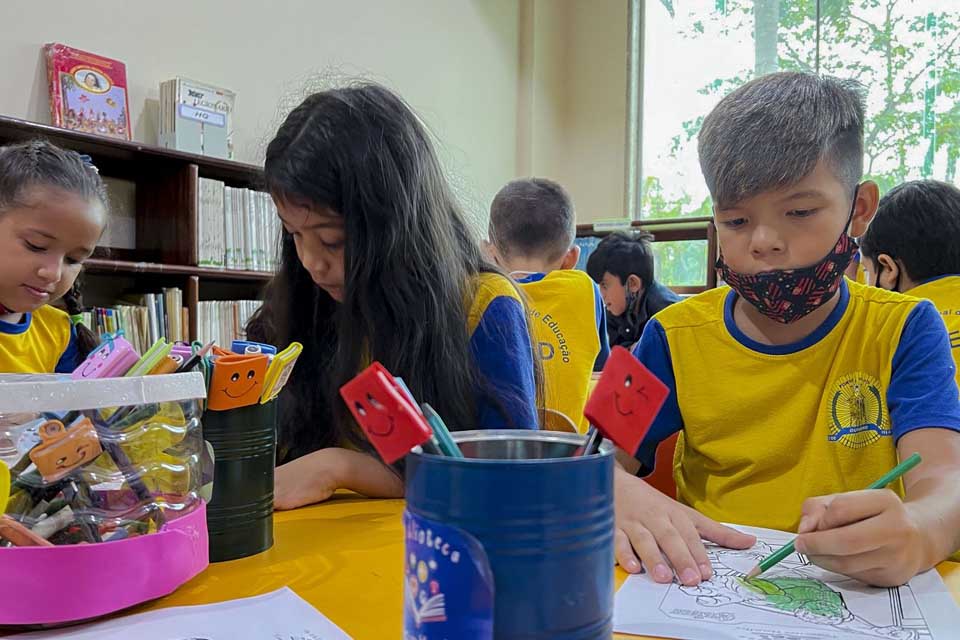 Alunos do ensino fundamental são avaliados em Porto Velho