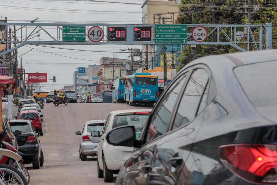 Prazo para pagamento do licenciamento anual de veículos com placa final 9 encerra nesta segunda-feira, 30