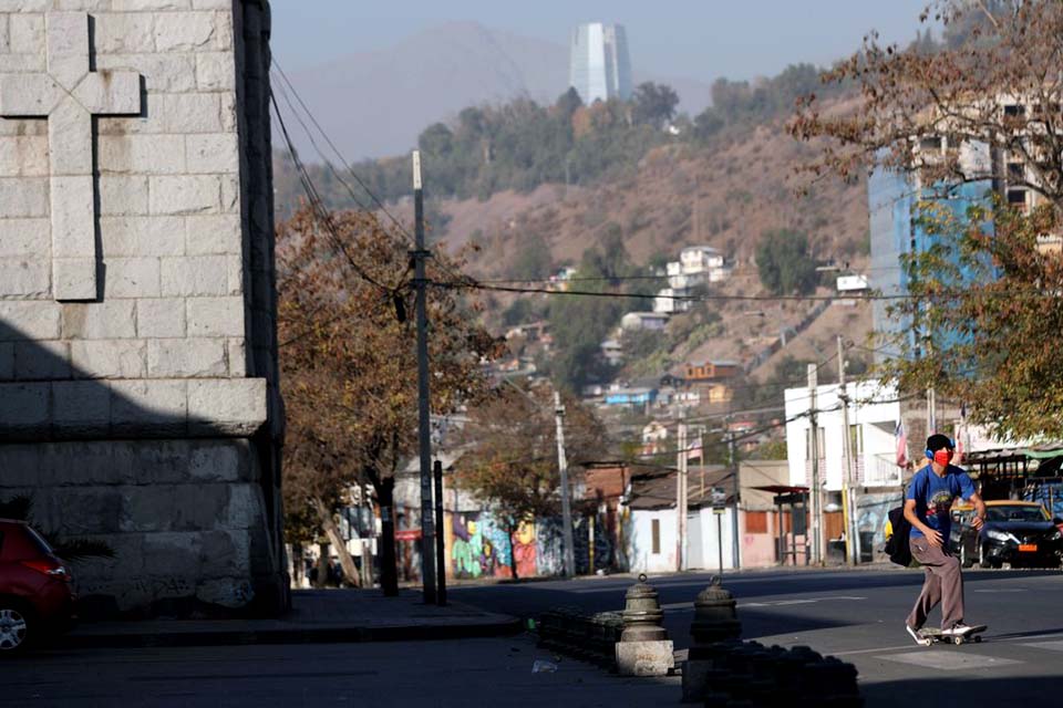 Chile avalia possibilidade de terceira dose de vacina contra covid-19