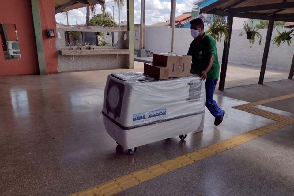 Escolas estaduais são equipadas com Laboratórios Didáticos Móveis na região da zona da Mata de Rondônia