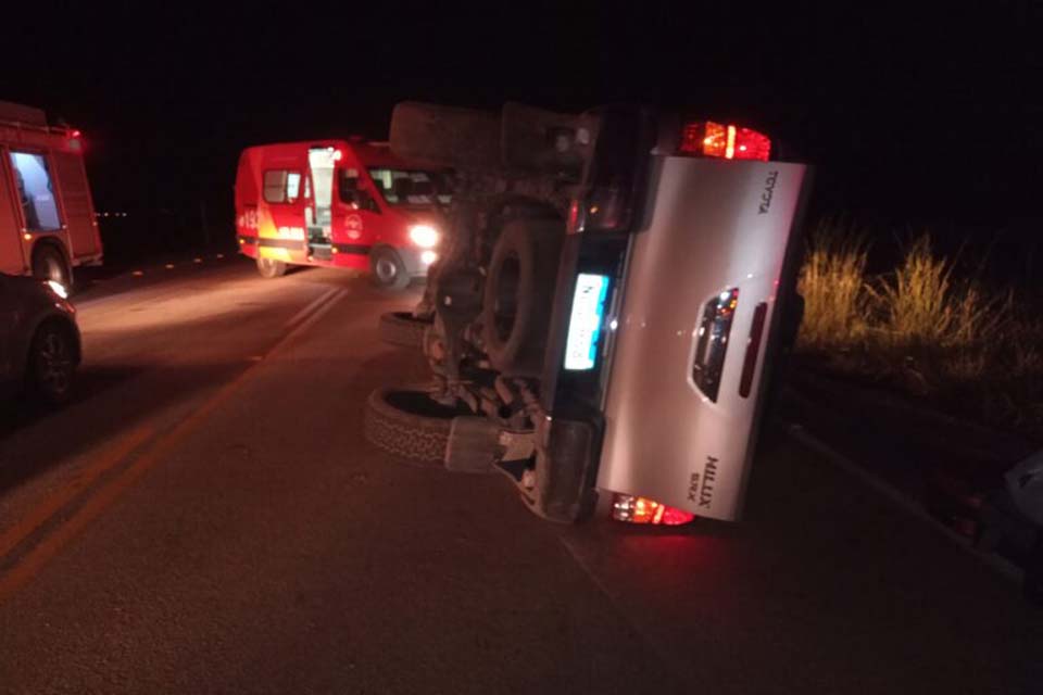 Grave acidente envolvendo três veiculo deixa feridos em Rolim de Moura