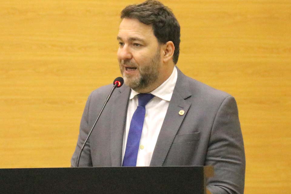 Deputado Estadual Alex Redano destaca instalação de clínica de hemodinâmica em Ariquemes